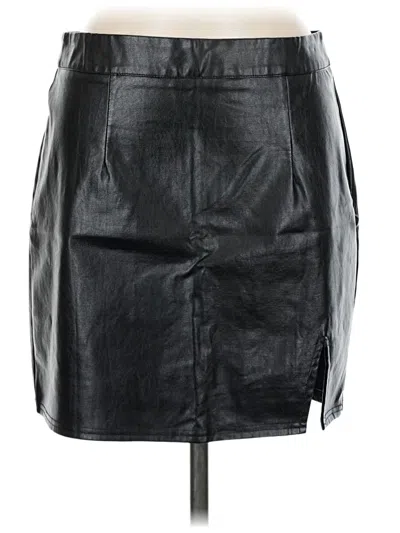 Pre-owned Lulus Faux Leather Skirt In Black