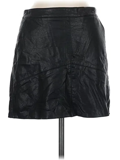 Pre-owned Lulus Faux Leather Skirt In Black