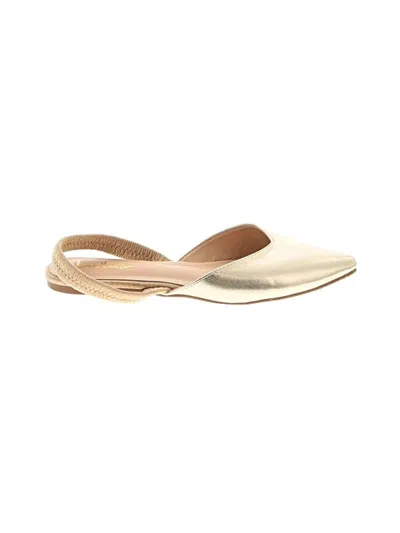 Pre-owned Lulus Flats In Gold