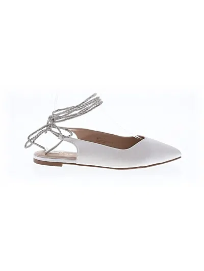 Pre-owned Lulus Flats In White