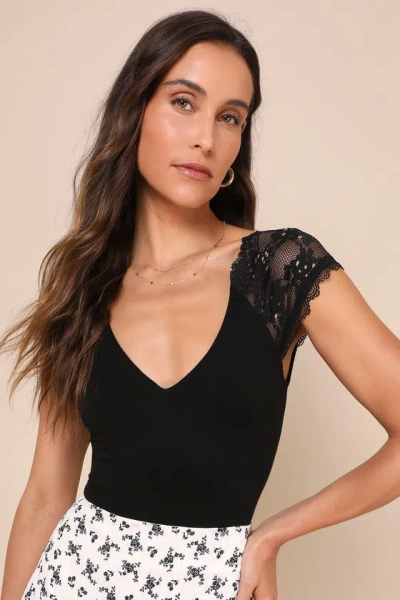 Lulus Gorgeous Inclination Black Lace Cap Sleeve V-neck Bodysuit