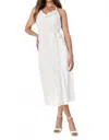 Lulus Graceful Floral Jacquard Halter Elegant Midi Dress - Plus In White In White