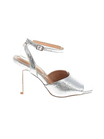 Pre-owned Lulus Heels In Silver