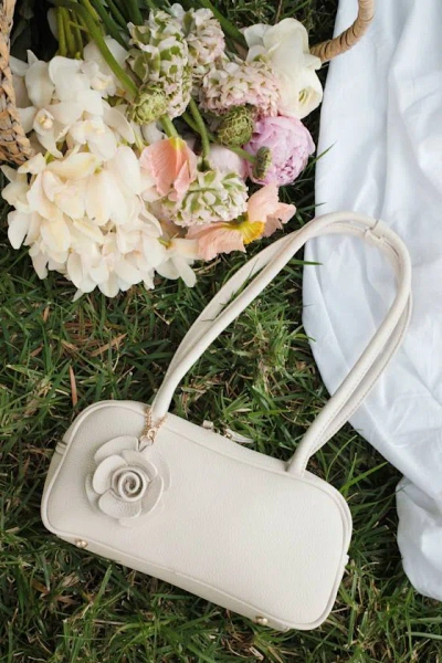 Lulus Judy Beige East-west Shoulder Bag In Sand