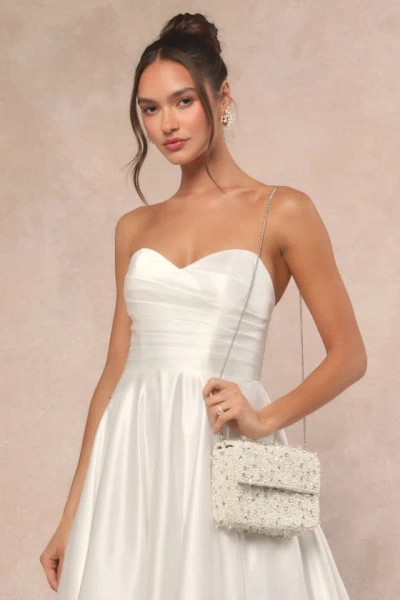 Lulus Lidija White Pearl Rhinestone Clutch