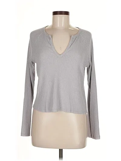 Pre-owned Lulus Long Sleeve T-shirt In Gray