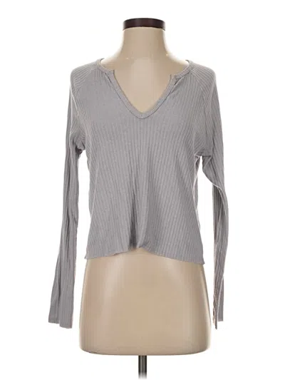 Pre-owned Lulus Long Sleeve Top Gray Plunge Neckline Tops