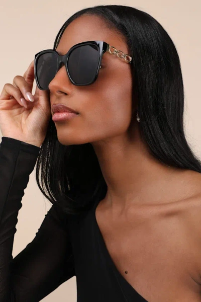 Lulus Nadica Black And Gold Oversized Square Sunglasses
