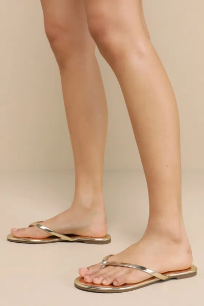 Lulus Nicoh Gold Metallic Flat Thong Sandals