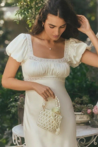 Lulus Nicolette White Pearl Crossbody Bucket Bag