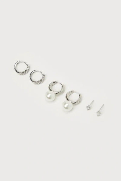 Lulus Poised Adoration Silver Pearl Mini Hoop Earring Set