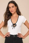 Lulus Pristine Lifestyle White Short Sleeve Keyhole Cutout Bodysuit In White