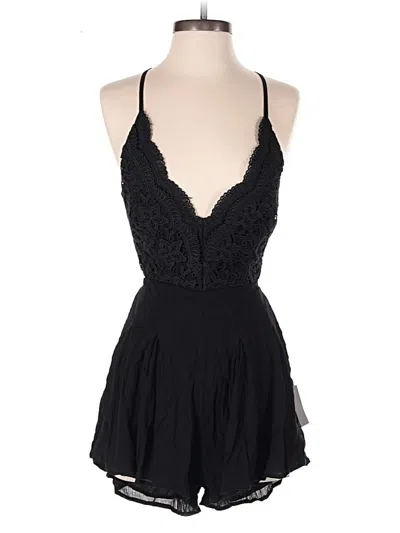 Pre-owned Lulus Romper In Black
