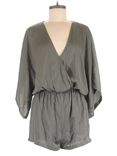 Pre-owned Lulus Romper In Gray