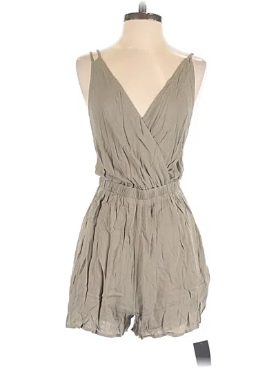 Pre-owned Lulus Romper In Gray