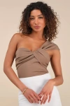 Lulus Rudia Brown One-shoulder Top In Brown