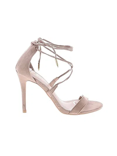 Pre-owned Lulus Sandals In Gray