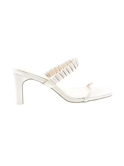 Pre-owned Lulus Sandals In Ivory