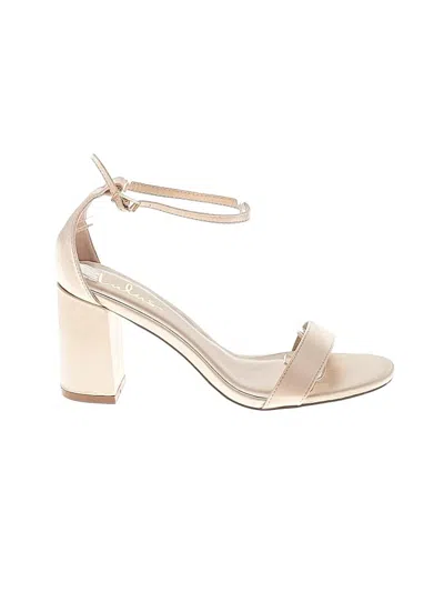 Pre-owned Lulus Sandals In Ivory