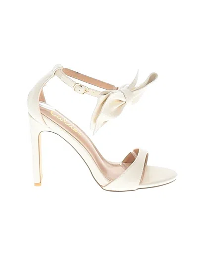 Pre-owned Lulus Sandals In Ivory