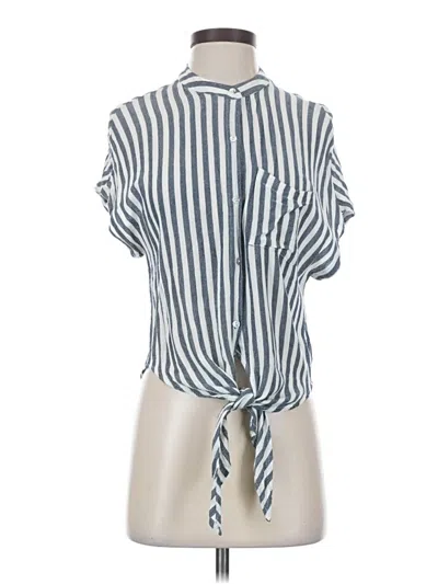 Pre-owned Lulus Short Sleeve Blouse In Silver