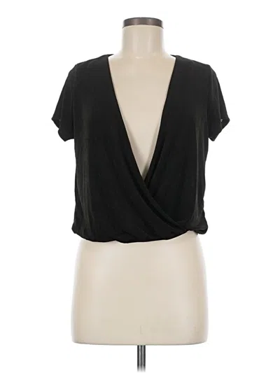 Pre-owned Lulus Short Sleeve T-shirt In Black