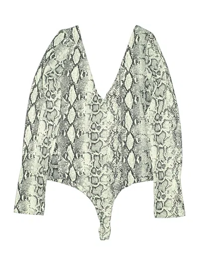 Pre-owned Lulus Sleeveless Blouse In White