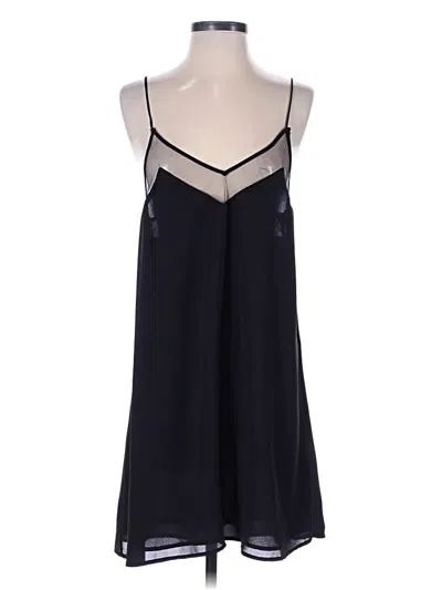 Pre-owned Lulus Sleeveless Top Black Halter Neckline Tops