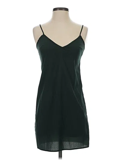 Pre-owned Lulus Sleeveless Top Green Halter Neckline Tops
