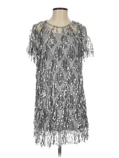 Pre-owned Lulus Sleeveless Top Silver Cold Shoulder Neckline Tops