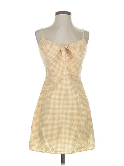 Pre-owned Lulus Sleeveless Top Yellow Square Neckline Tops
