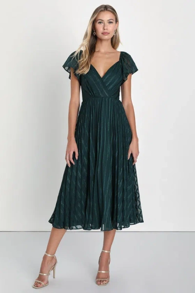Lulus Standout Sophistication Emerald Lurex Flutter Sleeve Midi Dress In Green