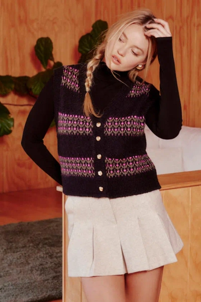 Lulus Winter Classic Black Floral Sweater Vest
