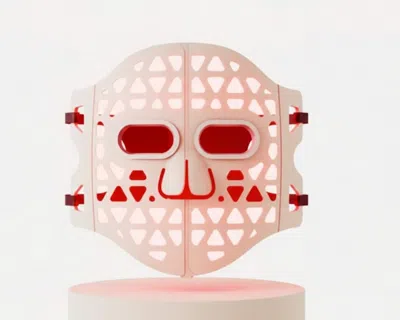 Luminanrg Feather Led Face Mask