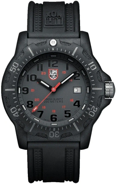 Pre-owned Luminox Black Ops Carbon Watch - Xl.8802