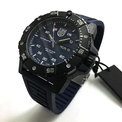 Pre-owned Luminox Men's  Carbon Seal Automatic Swiss Made Dive Watch 3863
