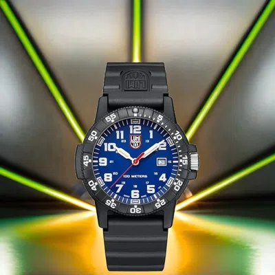 Pre-owned Luminox Men's Watch Blue Dial Round Quartz Black Silicone Rubber Strap 0323