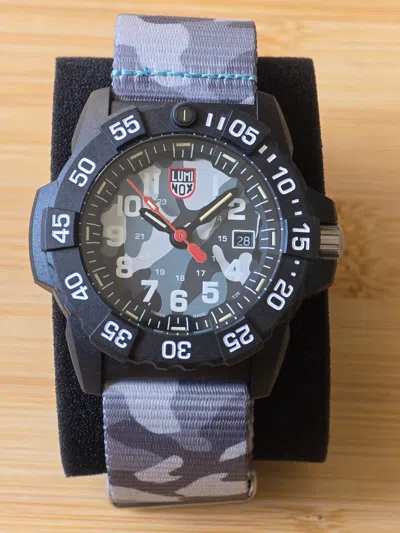 Pre-owned Luminox Navy Seal Camouflage Watch Xs.3507.ph.l