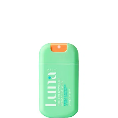 Luna Daily Spray-to-wipe - Pomelo & Patchouli 30ml