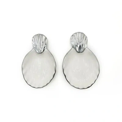 Lunares La Mar Appetizer Dishes In Transparent