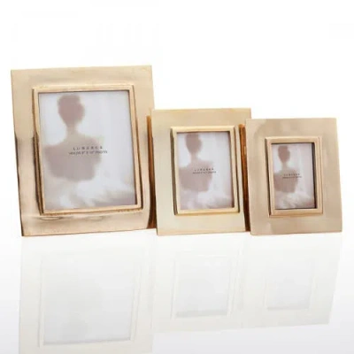 Lunares Linea Frame