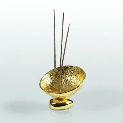 Lunares Nest Rock Incense Holder In Gold