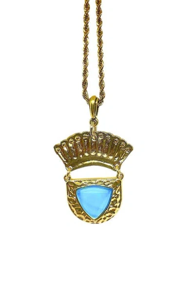 Lunaversoul Chalcedony Venilia Necklace In Gold