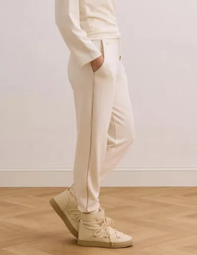 Lune Active Lara Jogger In Marshmellow In Multi