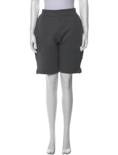 Pre-owned Lunya Knee-length Shorts In Gray