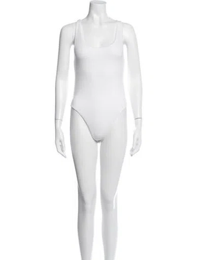 Pre-owned Lunya Scoop Neck Sleeveless Bodysuit In White