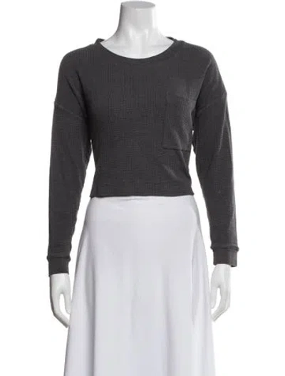 Pre-owned Lunya Scoop Neck Sweater In Black