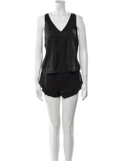 Pre-owned Lunya Silk Pajamas In Multi