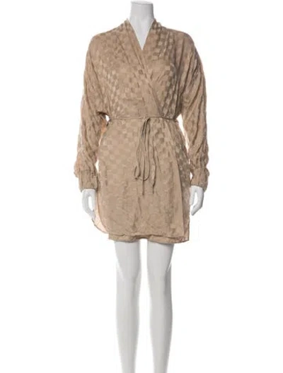 Pre-owned Lunya Silk Plaid Print Robe In Neutral