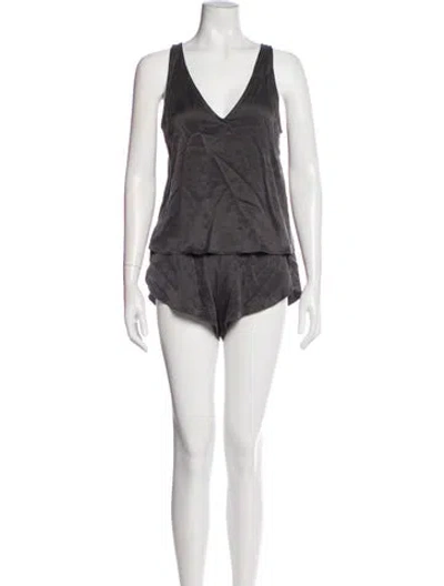 Pre-owned Lunya Silk Short Set In Gray